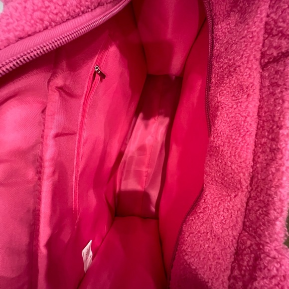 Barbie Pink Sherpa Tote (NWT) - Picture 4 of 4